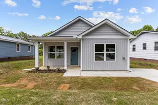 608 E Granville St, Dunn, NC 28334 - Photo 2