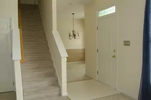 207 Cove Creek Dr, Cary, NC 27519 - Photo 2