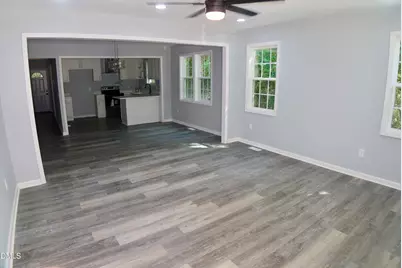 331 Cross Creek Street, Fayetteville, NC 28301 - Photo 4