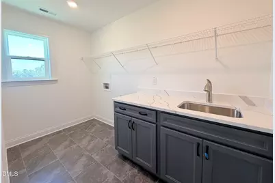 112 Kissington Way, Benson, NC 27504 - Photo 32