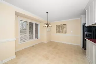 609 W Academy St, Fuquay-Varina, NC 27526 - Photo 4