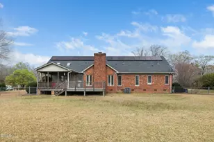 609 W Academy St, Fuquay-Varina, NC 27526 - Photo 18