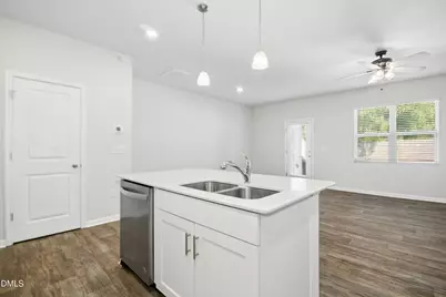 185 N Enterprise Drive, Clayton, NC 27520 - Photo 14