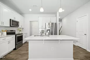 185 N Enterprise Dr, Clayton, NC 27520 - Photo 10
