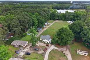 3845 Raleigh, Henderson, NC 27537 - Photo 4