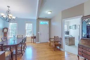 401 Waverly Hills Dr, Cary, NC 27519 - Photo 4