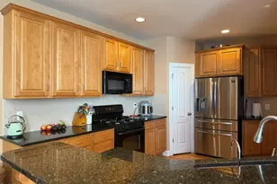 401 Waverly Hills Dr, Cary, NC 27519 - Photo 6