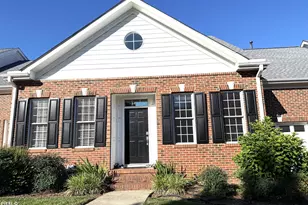 401 Waverly Hills Dr, Cary, NC 27519 - Photo 2