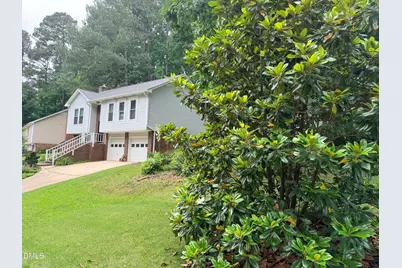 205 Wyatts Pond Lane, Cary, NC 27513 - Photo 2