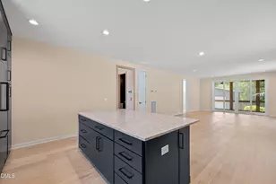 1118 S Bloodworth St, Raleigh, NC 27601 - Photo 8