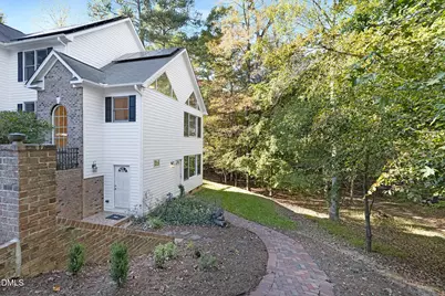 1530 Pathway Drive, Carrboro, NC 27510 - Photo 4
