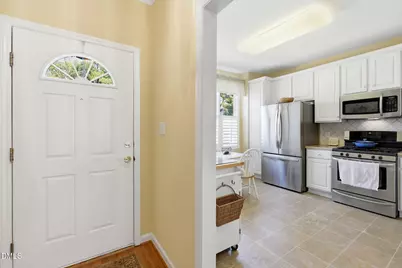 306 Vinca Circle, Cary, NC 27513 - Photo 4
