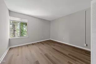 500 Umstead Dr, Chapel Hill, NC 27516 - Photo 16