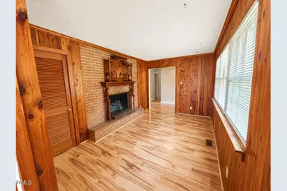 921 Williamsboro Street, Oxford, NC 27565 - Photo 4
