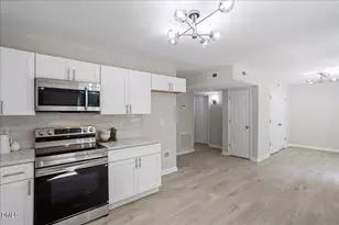 1106 E Ellerbee St, Durham, NC 27704 - Photo 10