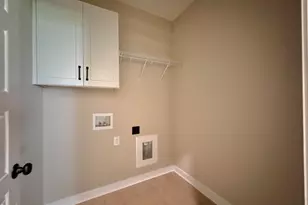 3760 Chatsworth Dr, La Grange, NC 28551 - Photo 10