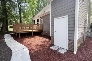 2900 Broadlands Dr, Raleigh, NC 27604 - Photo 8