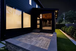 838 Woodburn Rd, Raleigh, NC 27605 - Photo 98