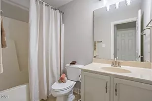 1019 Bianco Dr, Raleigh, NC 27607 - Photo 16