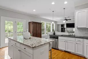 1019 Bianco Dr, Raleigh, NC 27607 - Photo 12