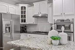 1019 Bianco Dr, Raleigh, NC 27607 - Photo 14