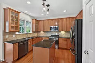4 Zumwalt Ct, Durham, NC 27703 - Photo 16