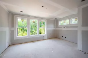 327 Gray Ave, Durham, NC 27701 - Photo 8