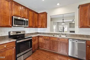 305 Anterbury Dr, Apex, NC 27502 - Photo 4