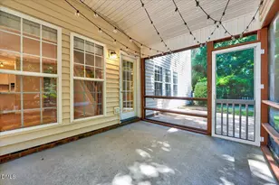 9 Kilburn Ln, Durham, NC 27704 - Photo 30