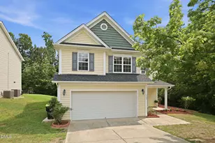 720 Pyracantha Dr, Holly Springs, NC 27540 - Photo 1