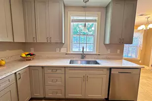 720 Pyracantha Dr, Holly Springs, NC 27540 - Photo 12