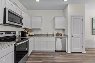 125 S Meyers Ct, Clayton, NC 27520 - Photo 10