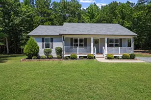 328 Barewood Dr, Four Oaks, NC 27524 - Photo 4