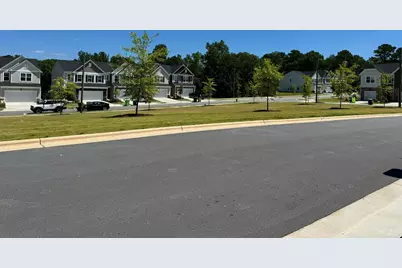 2038 Strickland Oak Way, Durham, NC 27703 - Photo 38