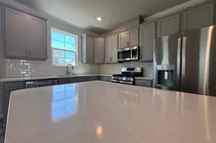 2038 Strickland Oak Wy, Durham, NC 27703 - Photo 6
