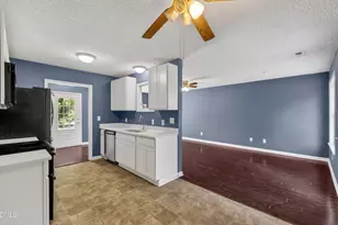 105 Stockbridge Dr, Selma, NC 27576 - Photo 14