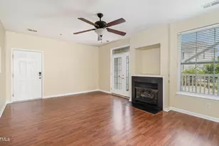 3009 Winston Dr, Burlington, NC 27215 - Photo 6