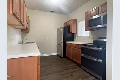 3009 Winston Drive #Apt 90, Burlington, NC 27215 - Photo 14