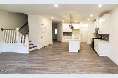 6915 Doddridge Lane, Cary, NC 27519 - Photo 4