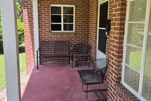 1009 Evergreen Ave, Goldsboro, NC 27530 - Photo 2