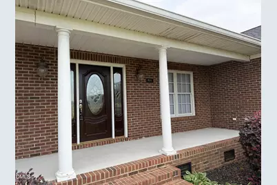 800 Carolina Drive, Dunn, NC 28334 - Photo 2