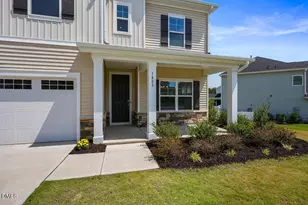 1809 Delaney Hills Ln, Fuquay-Varina, NC 27526 - Photo 6