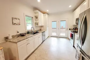 207 Danforth Dr, Cary, NC 27511 - Photo 12