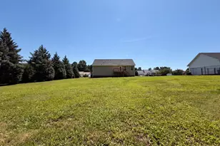 161 Patterdale Pl, Benson, NC 27504 - Photo 16