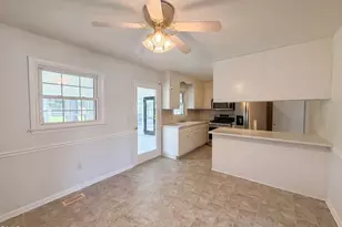 2611 Freemont Rd, Durham, NC 27705 - Photo 2