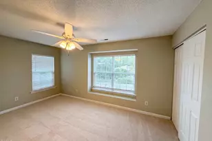 1812 Devonridge Dr, Fuquay-Varina, NC 27526 - Photo 4
