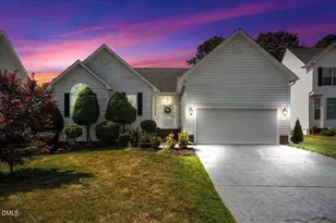 3331 Swinford Ct, Raleigh, NC 27604 - Photo 2