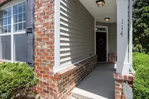 114 Churchview St, Cary, NC 27513 - Photo 4