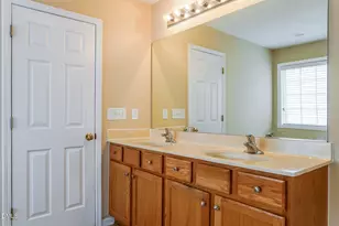 2279 Lazy River Dr, Raleigh, NC 27610 - Photo 14