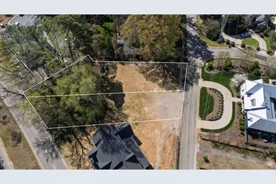 107 Edenburgh Road, Raleigh, NC 27608 - Photo 2